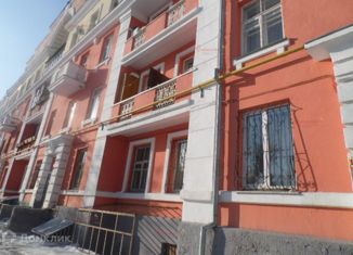 Продам четырехкомнатную квартиру, 78 м2, Екатеринбург, улица Красных Партизан, 3, улица Красных Партизан