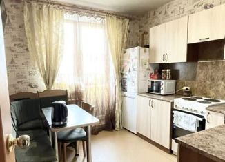 Однокомнатная квартира на продажу, 34.3 м2, Карпинск, улица Мира, 47