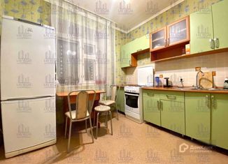 Сдам однокомнатную квартиру, 46 м2, Казань, улица Серова, 51/11, ЖК Московский