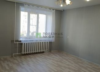 Продаю 3-комнатную квартиру, 60 м2, Коми, Пионерская улица, 3