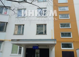 Продаю 2-комнатную квартиру, 45 м2, Москва, улица Островитянова, 35, метро Коньково