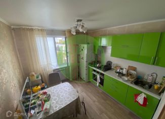 Продам 2-комнатную квартиру, 49 м2, Татарстан, проспект Победы, 44