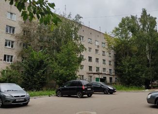 Продаю комнату, 90 м2, Калуга, Турынинская улица, 15, Октябрьский округ