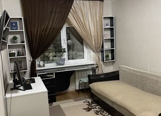 Продам трехкомнатную квартиру, 14 м2, Набережные Челны, проспект Чулман, 32/42