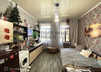 Продаю трехкомнатную квартиру, 64 м2, Кировская область, Преображенская улица, 3