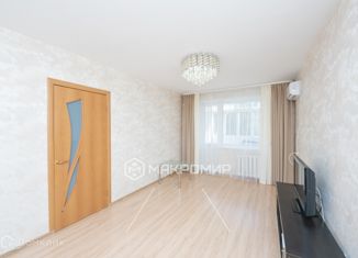 Продается двухкомнатная квартира, 43.3 м2, Пермский край, улица Яблочкова, 33