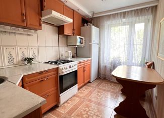 3-комнатная квартира на продажу, 60 м2, Москва, Чертановская улица, 53к1, метро Академика Янгеля