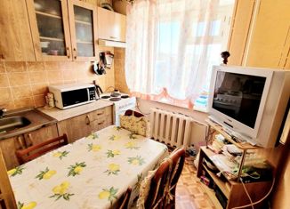 Продается 3-ком. квартира, 55.6 м2, Находка, Школьная улица, 5