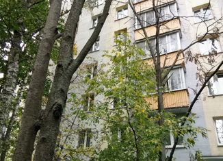 Продам 2-комнатную квартиру, 37.4 м2, Москва, улица Бехтерева, 7к3, улица Бехтерева