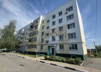 Продается двухкомнатная квартира, 49.5 м2, Новый Оскол, Ливенская улица, 136