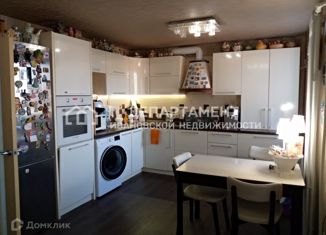Продается 4-ком. квартира, 76.2 м2, Иваново, улица Поэта Майорова, 16, Фрунзенский район