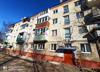 Сдается 2-комнатная квартира, 57 м2, Воскресенск, Комсомольская улица, 8