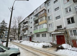 Продаю 2-комнатную квартиру, 43.6 м2, Отрадное, Советская улица, 19