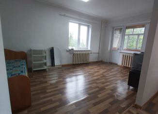 Продается 1-ком. квартира, 30 м2, Уфа, проспект Октября, 68/1