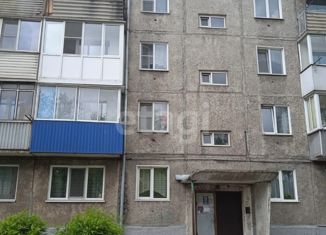 Двухкомнатная квартира на продажу, 43.5 м2, поселок городского типа Новый Городок, Киевская улица, 57