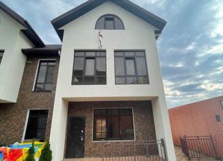 Продаю таунхаус, 107.3 м2, Сочи, микрорайон Донская, Пасечная улица, 40