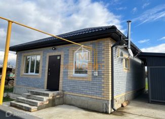 Продам дом, 68.4 м2, станица Бакинская, улица Толстого, 18