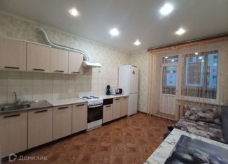 Продаю однокомнатную квартиру, 40.9 м2, Брянск, улица имени А.Ф. Войстроченко, 6, ЖК Квартал Авиаторов