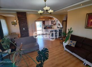 4-комнатная квартира на продажу, 146.8 м2, Ейск, улица Энгельса, 88