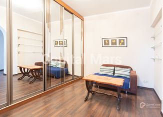 Сдача в аренду 3-комнатной квартиры, 75 м2, Москва, улица Каретный Ряд, 5/10с2, метро Чеховская