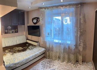 Продается 3-ком. квартира, 53 м2, Новосибирск, улица Немировича-Данченко, 139/1, метро Студенческая