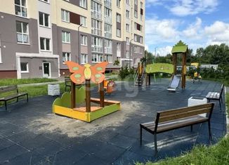Продажа 2-комнатной квартиры, 54.2 м2, Калининград, улица Аллея Смелых, 15, Московский район