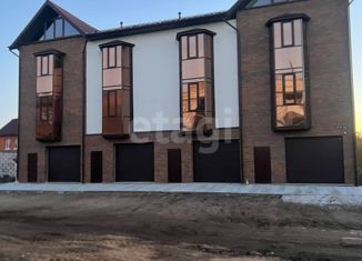 Продаю таунхаус, 236 м2, Северодвинск, площадь Победы