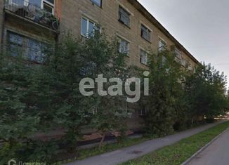 Продается 3-комнатная квартира, 74.1 м2, Новосибирск, улица Урманова, 13