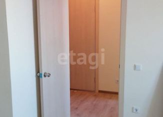 Продается 1-комнатная квартира, 33.8 м2, поселок городского типа Уренгой, 1-й микрорайон, 10