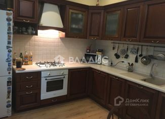 Продам 5-ком. квартиру, 134 м2, Вологда, улица Челюскинцев, 16