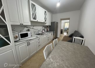 Сдается 2-ком. квартира, 54 м2, Сургут, улица Крылова, 20
