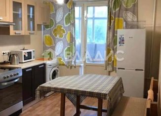 Продажа 2-ком. квартиры, 52 м2, Москва, улица Бутлерова, 30, метро Беляево