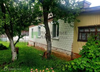 Продается 3-комнатная квартира, 54.1 м2, деревня Пальники, Широкая улица, 10