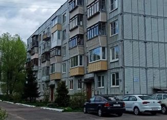 Продажа двухкомнатной квартиры, 47.2 м2, поселок Осельки, посёлок Осельки, 109