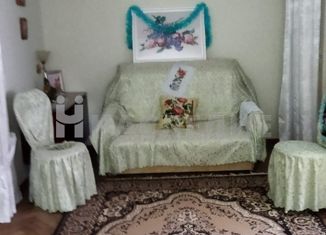 Продам 2-ком. квартиру, 45.8 м2, Крымск, улица Свердлова, 14