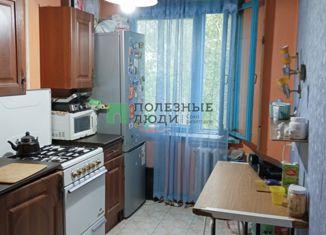 Продается 3-комнатная квартира, 52 м2, Самара, улица Челюскинцев, 19, метро Российская