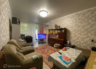 Продам 3-комнатную квартиру, 61.5 м2, Оренбургская область, улица Станиславского, 89