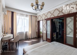 Продажа 4-ком. квартиры, 190 м2, Дзержинский, Угрешская улица, 32