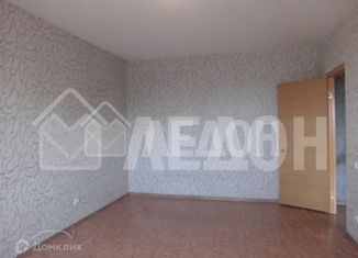 Сдам 1-ком. квартиру, 37 м2, Омск, 1-й Амурский проезд, 5к1