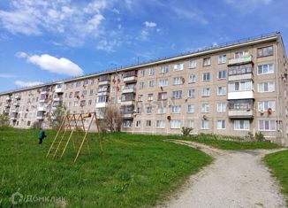Продажа четырехкомнатной квартиры, 60.3 м2, Соликамск, улица Металлургов, 53