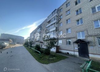 Продаю 2-ком. квартиру, 46 м2, Гороховец, улица Мира, 26