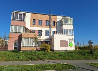 Продажа 2-комнатной квартиры, 52.3 м2, село Балтым, Васильковая улица, 2