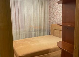 Продам 3-ком. квартиру, 57.4 м2, поселок городского типа Разумное, улица Филиппова, 12