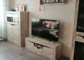 Продам 2-комнатную квартиру, 44 м2, Старый Оскол, микрорайон Лебединец, 17