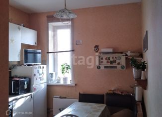 Трехкомнатная квартира на продажу, 59 м2, поселок городского типа Орша, Школьная улица, 17