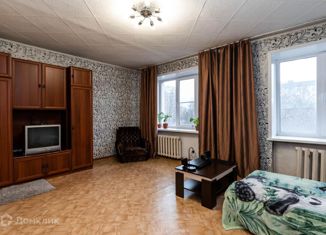 Продаю 1-комнатную квартиру, 35 м2, Кемеровская область, улица Кутузова, 24