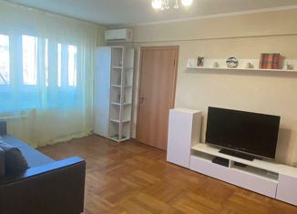 Продажа 3-комнатной квартиры, 60 м2, Краснодар, улица 2-я Пятилетка, 4/1, улица 2-я Пятилетка