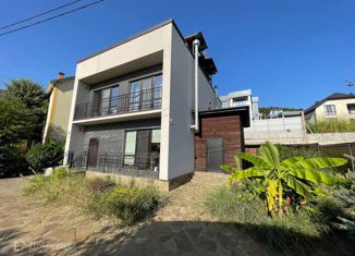 Продам дом, 339 м2, посёлок городского типа Дагомыс, Батумское шоссе, 32