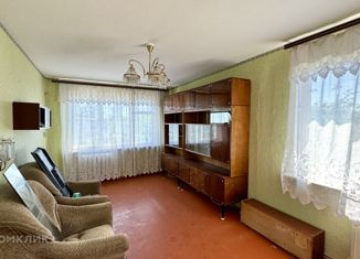 Продажа трехкомнатной квартиры, 61 м2, Волгоградская область, улица Быстрова, 88А