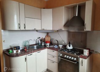 Продажа трехкомнатной квартиры, 32 м2, Волгодонск, проспект Мира, 53